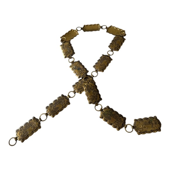 Vintage Egyptian Motif Chain link belt. - Picture 2 of 5